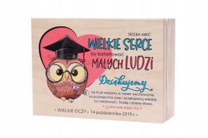 Prezent na dzień nauczyciela niezbędnik medal G51